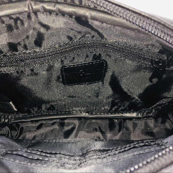 Giani Bernini Crossbody Clutch Belt Bag
Softy Core - Picture 9 of 14